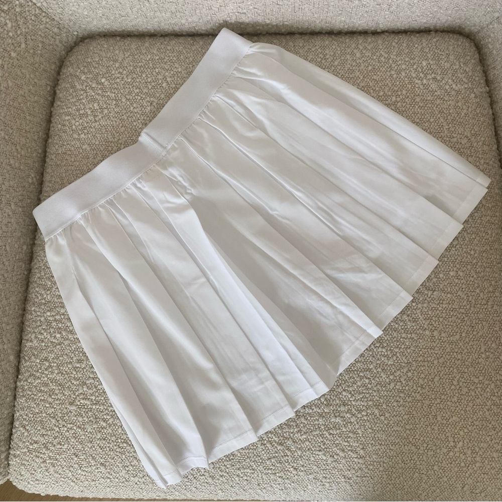 ALO Yoga White Varsity Tennis Skirt Size XS - Picture 3 of 10